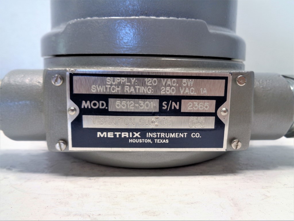 Metrix Vibration Switch 5512-301 in a Hubbell Killark Enclosure HKB-GLC